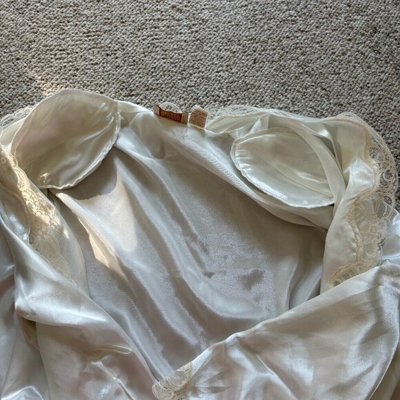 VTG 80s/90s Victoria's Secret Gold Label White Lace Robe | Small | Bridal Glam - Picture 7 of 10